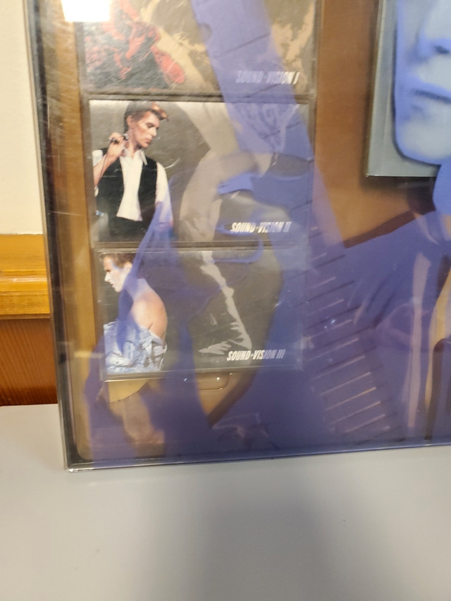 DAVID BOWIE SOUND & VISION 3 CASSETTE TAPE BOX SET & BOOKLET RAR in Other in St. Catharines - Image 3