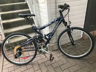 Vélo de montagne Infinity en aluminium avec double suspension, View more