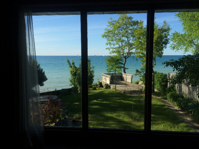 Fully furnished Sarnia  Lakehouse available by the month in Long Term Rentals in Sarnia - Image 2