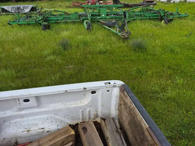 Cultivator537534522637701129
