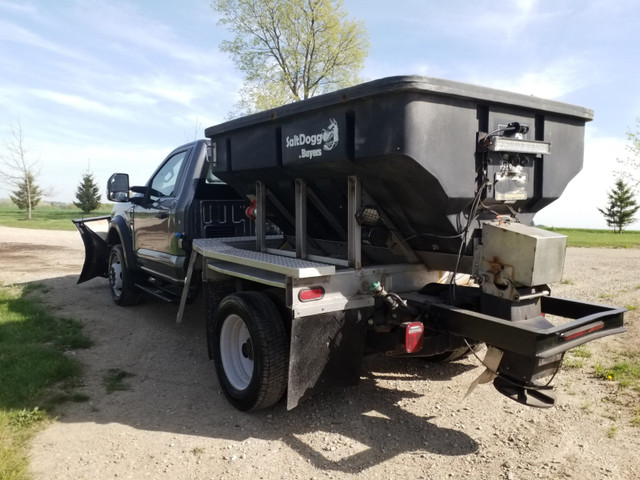 2023 FORD F-550 XL Diesel 4x4 c/w Plow & Salter RETIREMENT SALE in Cars & Trucks in Kitchener / Waterloo - Image 3