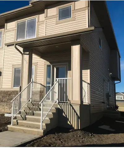 Furnished Basement Unit for Rent.