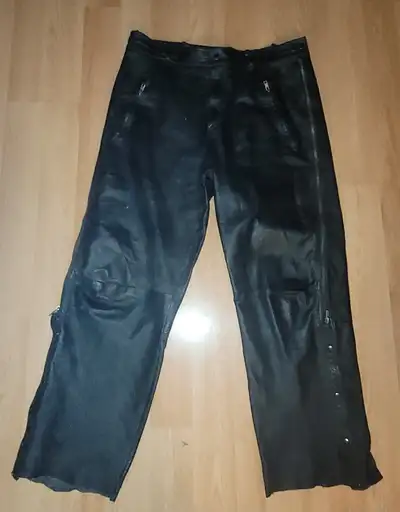Bike Star heavy leather pants. 2 avaliable One size 38 one size 36. 38 shows more wear missing one b...