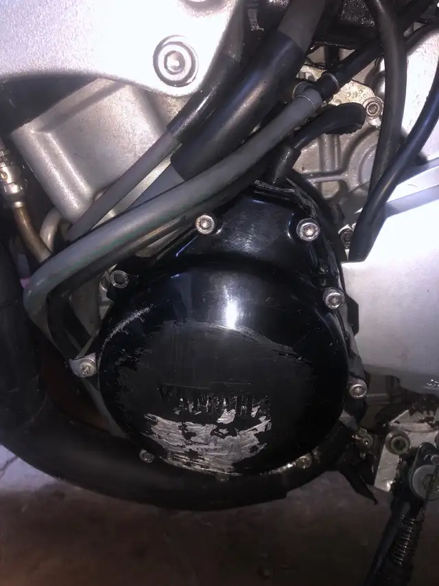 LF: Looking for parts for a 1998-2001 Yamaha R1 in Sport Bikes in Winnipeg - Image 3