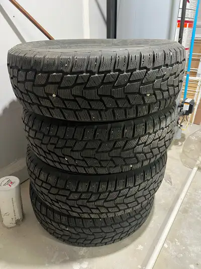 COOPER EVOLUTION WINTER TIRES M+S SIZE- 225/65R17 WITH STUDS MANUFACTURING DATE - JULY 2022 # Used F...