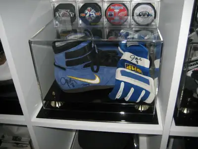 Honda Indy Car GU Signed Shoe & Glove Tagliani Nascar Bobblehead, View more