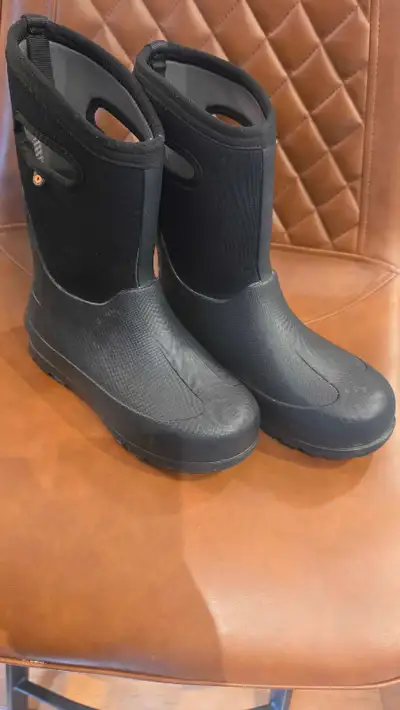 Bogs Kids - size 6, View more