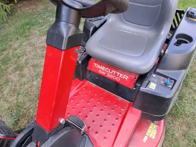 TORO zero turn SW 3200 Riding Mower with 36 inch deck, View more