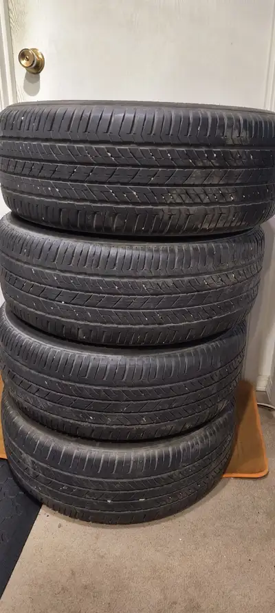 Bridgestone Turanza EL-400 Made in Japan year 2010 asking $60