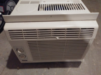 Facto Window Air Conditioner