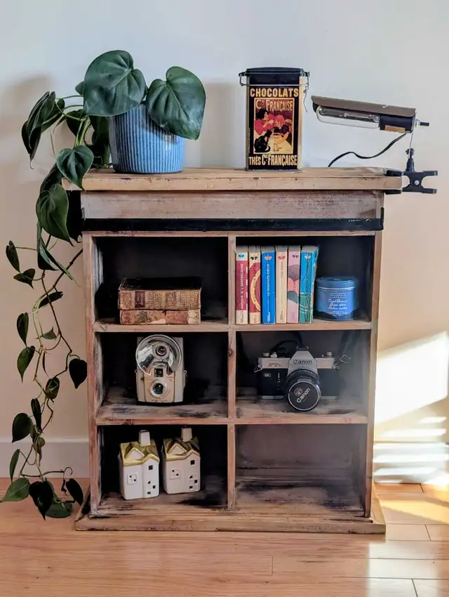 Rustic Wood Shelf64840225251713120