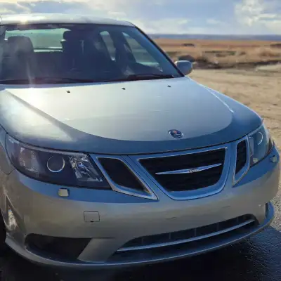 Saab 9-3 2011 2.0t manual 6speed New tires Fwd Active title ****mechanic special*** Crank but no sta...