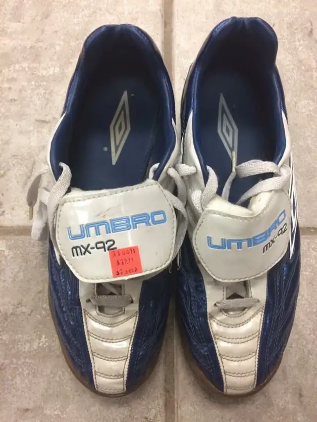 Various Baseball & Soccer Cleats For Sale in Baseball & Softball in Kingston - Image 6