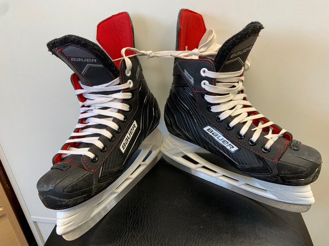 Bauer Skates in Hockey in Thunder Bay