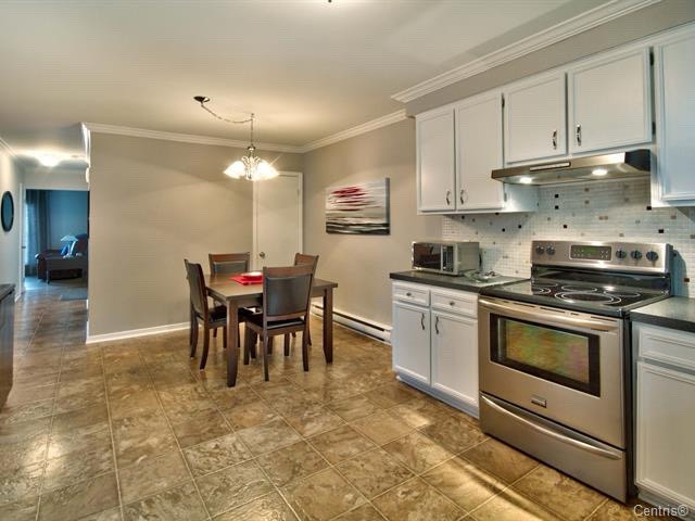 93e Avenue — photo 3