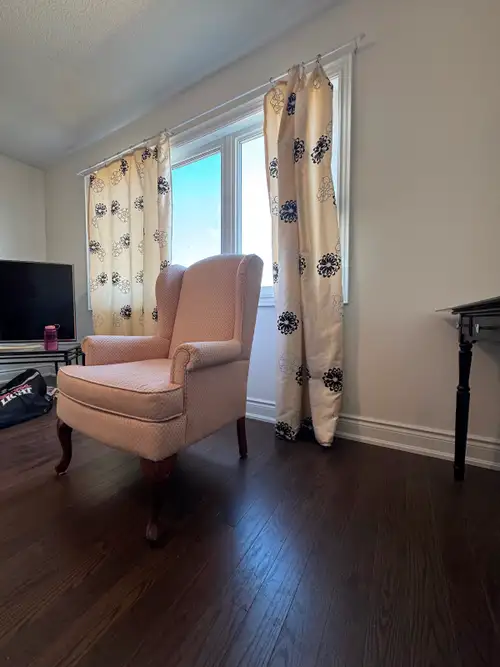 Furnished Master bedroom in Brampton! And one private room ASAP move in. . Wi fi provided . Plz call...