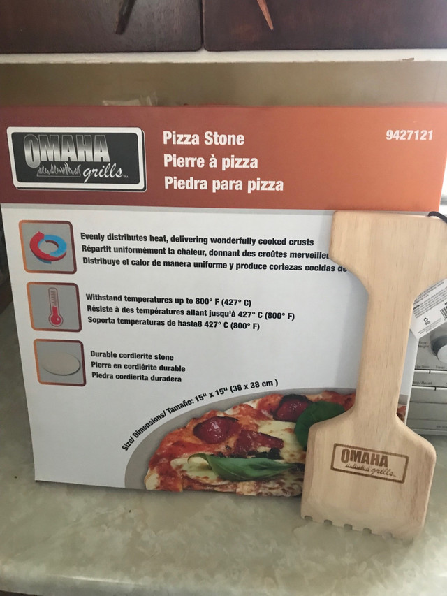 Pizza Stone Omaha 15” in Other in Brockville