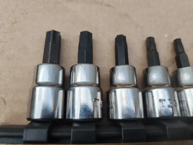 Mastercraft Maximum 9 Pc 3/8 Drive Socket Set W Plastic Holder in Hand Tools in Windsor Region - Image 8