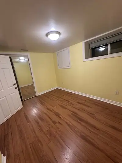 2 bedroom basement for rent. Own washroom and kitchen. Coin laundry.
