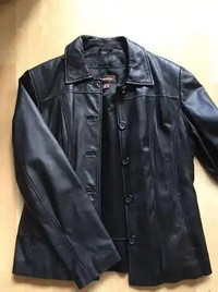 Ladies Danier Leather Black Jacket $100 fits  small-medium