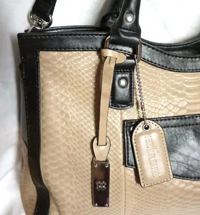 BRAND NEW. Naturalizer Leather Womens Bag, View more