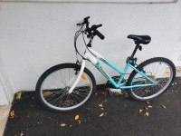 Vélo à vendre pour fille