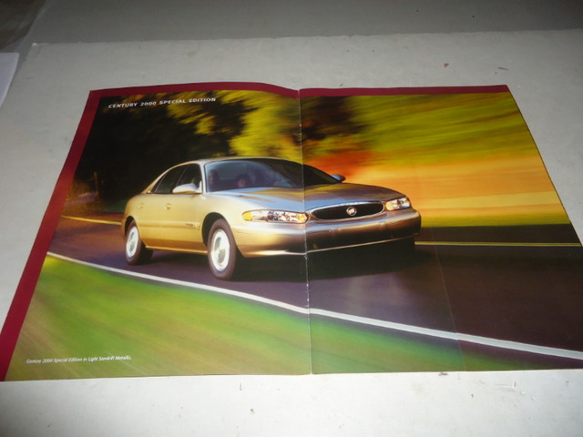2000 BUICK CENTURY DEALER SALES BROCHURE. CAN MAIL IN CANADA. in Arts & Collectibles in Belleville - Image 2