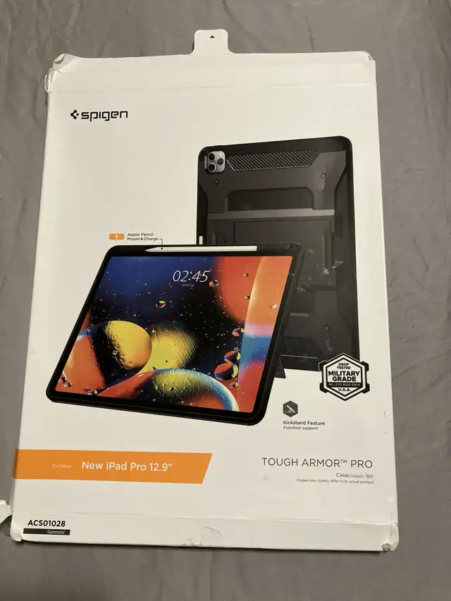 Spigen Tough Armour  iPad Pro 12.9” Case + Screen protector New in Other in Kingston - Image 2