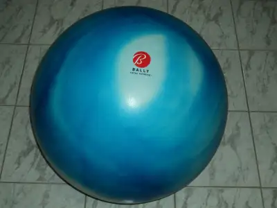 24" Exercise ball. Great for back pain and work outs. Never used. $ 15. Scarborough. 401/ Neilson Rd...