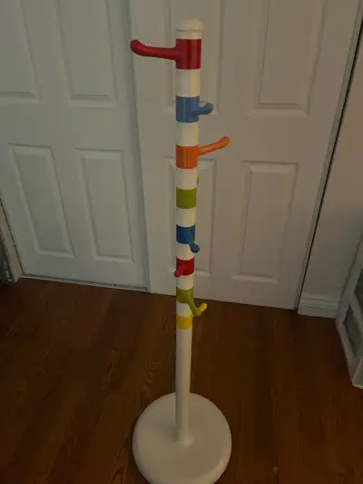 Porte-manteaux Ikea pour enfants, View more