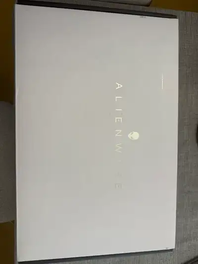 Alienware M16, View more