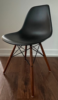 Authentic Eames Molded Plastic Side Chair with Walnut Dowel Base