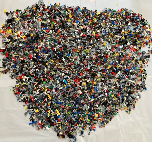 LEGO Massive Lot of Bulk Lego in Toys & Games in Fredericton - Image 7