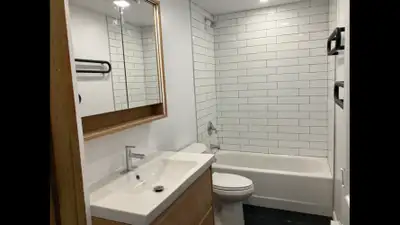 Grand loft rénové ça vaut une visite