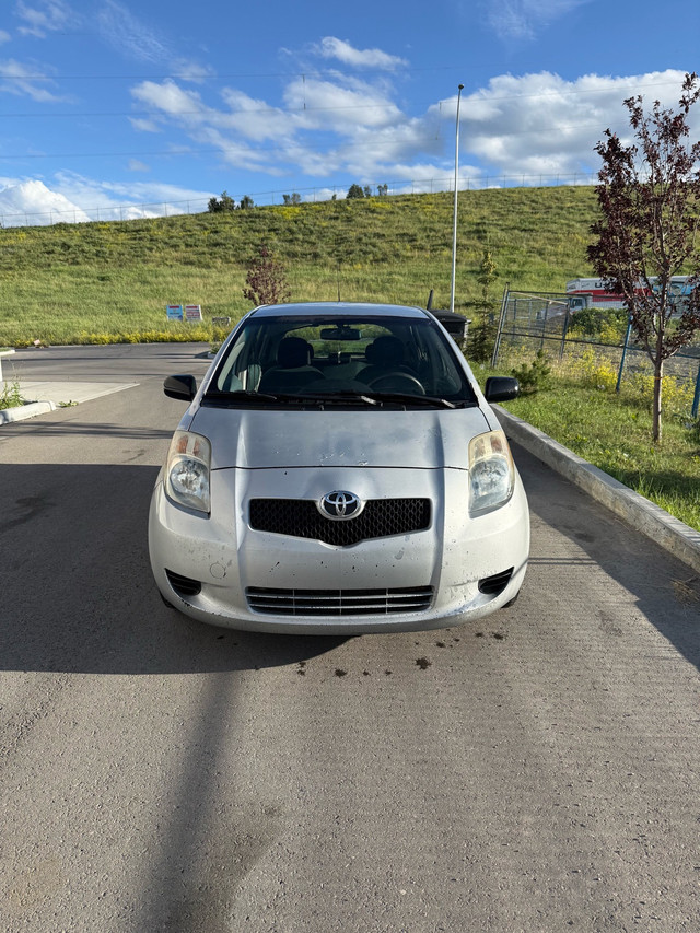 2006 Toyota Yaris in Cars & Trucks in Calgary