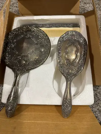 Vintage Vanity Set, View more