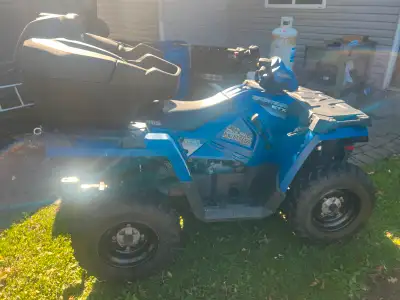2015 Polaris Sportsman ETX 325 EFI (same hp as 450) Barely Used, stored indoors mostly. 1668 km. Pol...