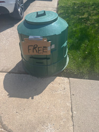 Free composter - pick up