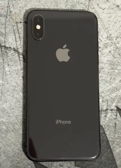 iPhone XS Space - 64 gb Color - Space grey Condition - Mint Battery Life - 75%