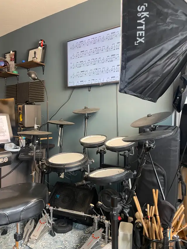 Drum Lessons - Toronto - North York - Markham431543269553623040