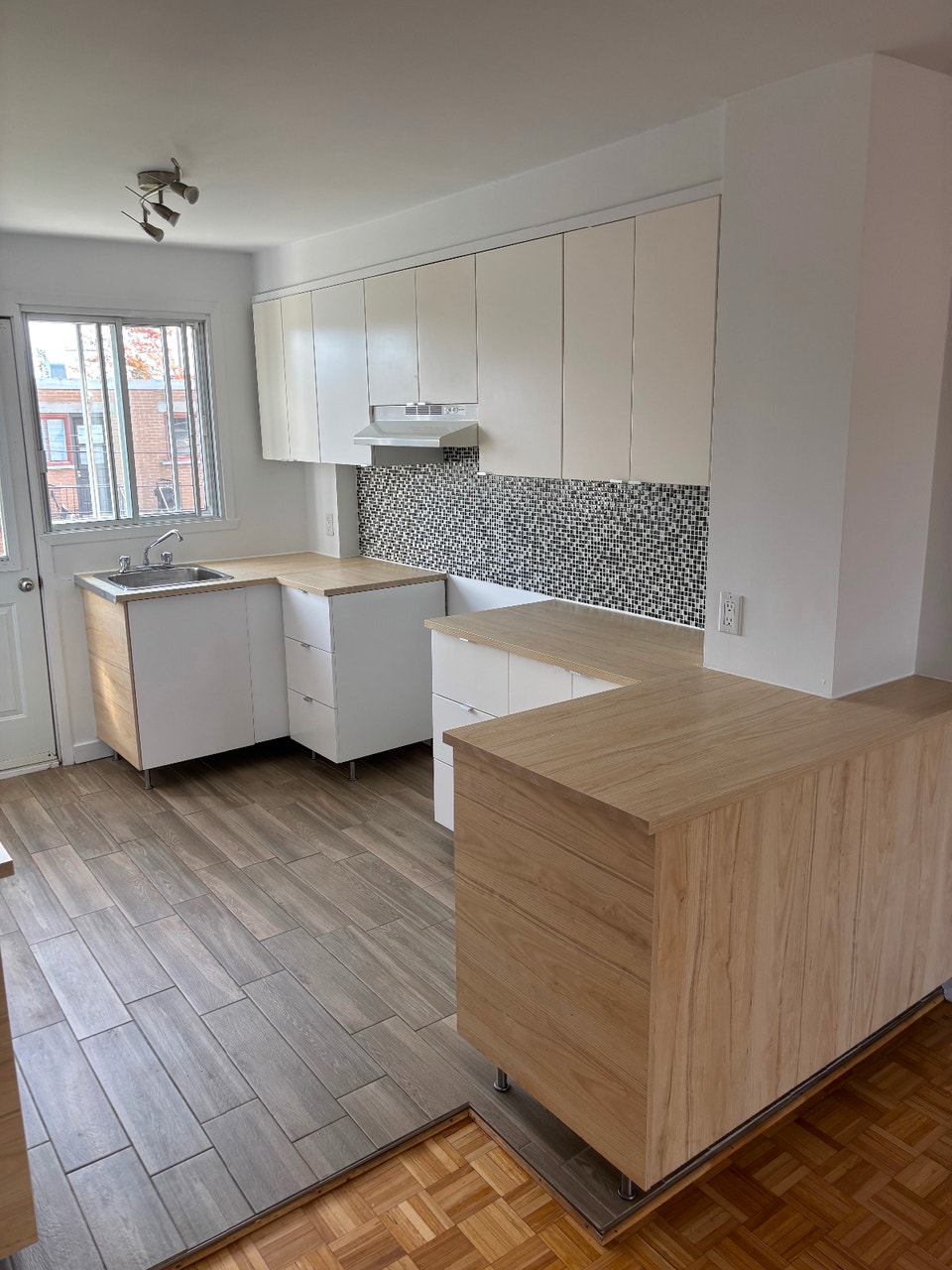 5 1/2 Lasalle Haut de Duplex 3