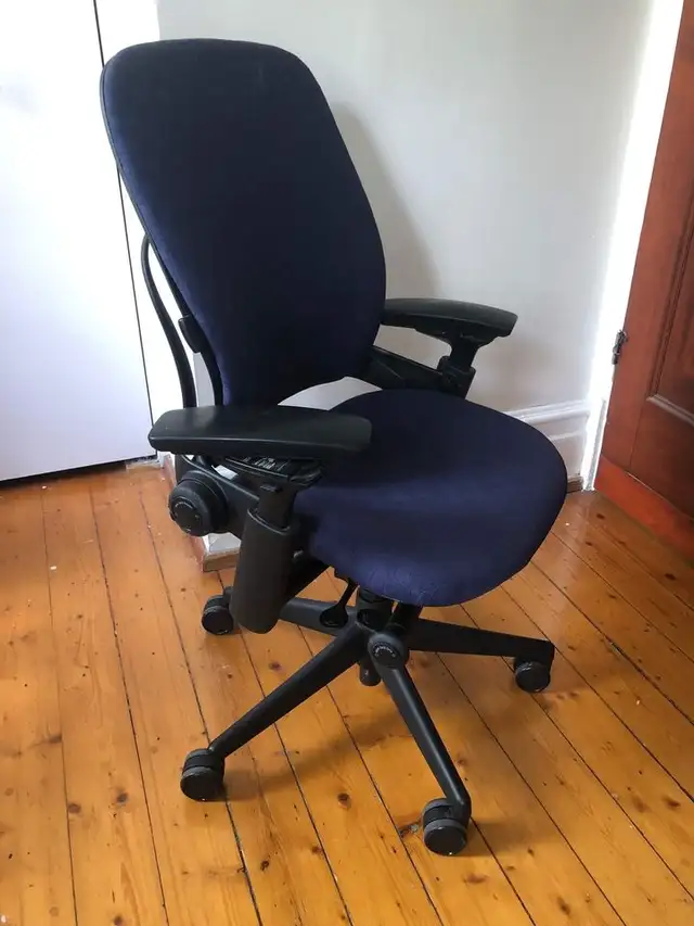 Steelcase Leap v2 Blue62864361332995121