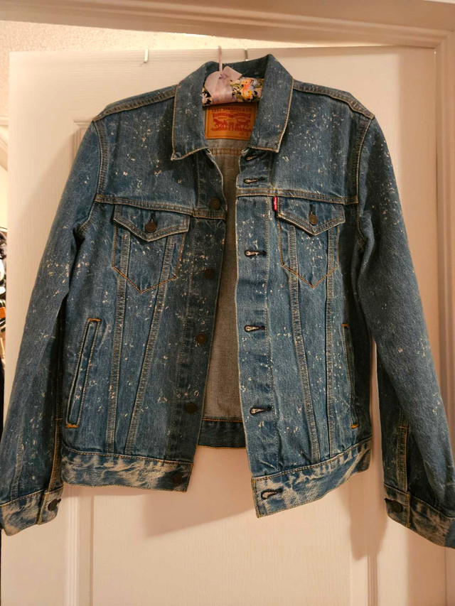 LEVI'S - JEAN JACKET in Men's in Markham / York Region