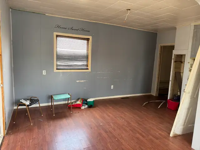 carpenter special 3bdrm 2 bath in Houses for Sale in Regina - Image 7