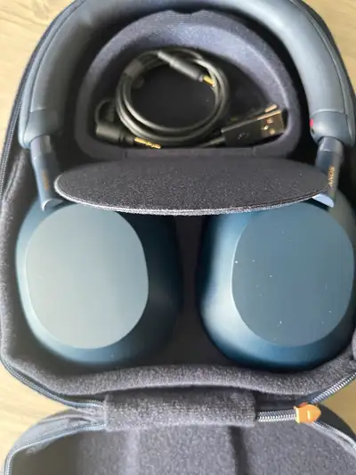 Hi, I am selling Sony WH-1000XM5 Over-Ear Noise Cancelling Bluetooth Headphones - Blue. Comes with a...