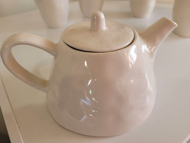 White crackle glaze tea set in Kitchen & Dining Wares in Dartmouth - Image 2