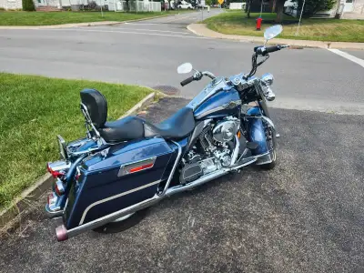 Harley davidson road King FLHRI anniversaire stage2 1584cc 95pc mags injection valise dur avec chrom...