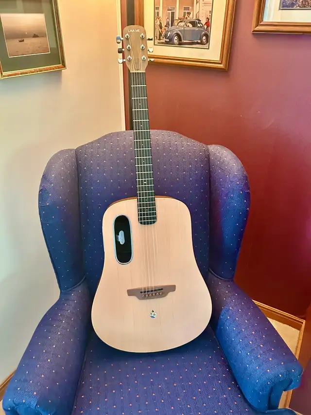 LAVA ME 4  Sruce top 41 inch  $799.00 in Guitars in Peterborough - Image 2