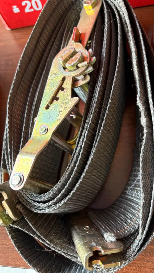 Tie Down Ratchet Straps (great cond.) in Cargo & Utility Trailers in Mississauga / Peel Region - Image 4