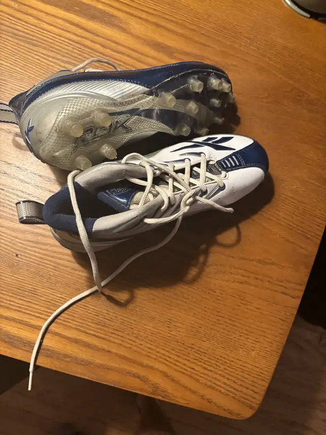 Football Cleats (Reebok) in Football in Saskatoon - Image 3